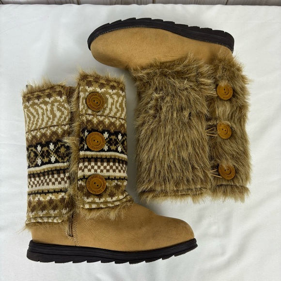Muk Luks Boots Andrea 4-in-1 Pattern Versatile Faux Fur Sweater Boots Tan Size 9 - Picture 6 of 16
